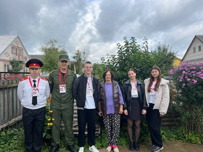 Акция «Мы выбираем помощь пожилым людям!» Акция «Мы выбираем помощь пожилым людям!»